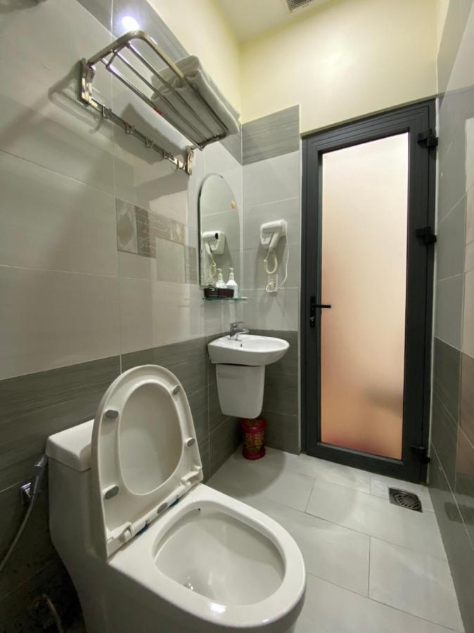Winston Riverside Hotel 3*