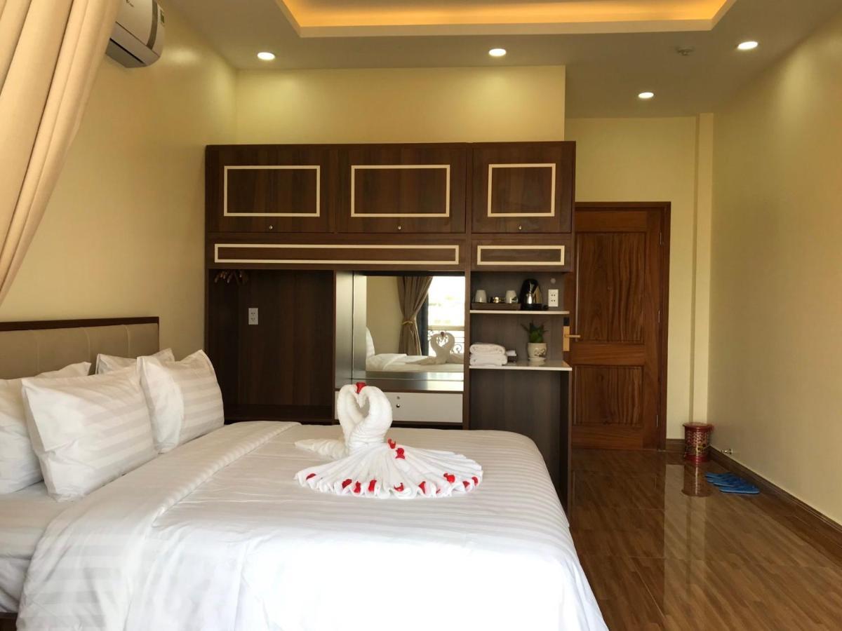 Winston Riverside Hotel 3*