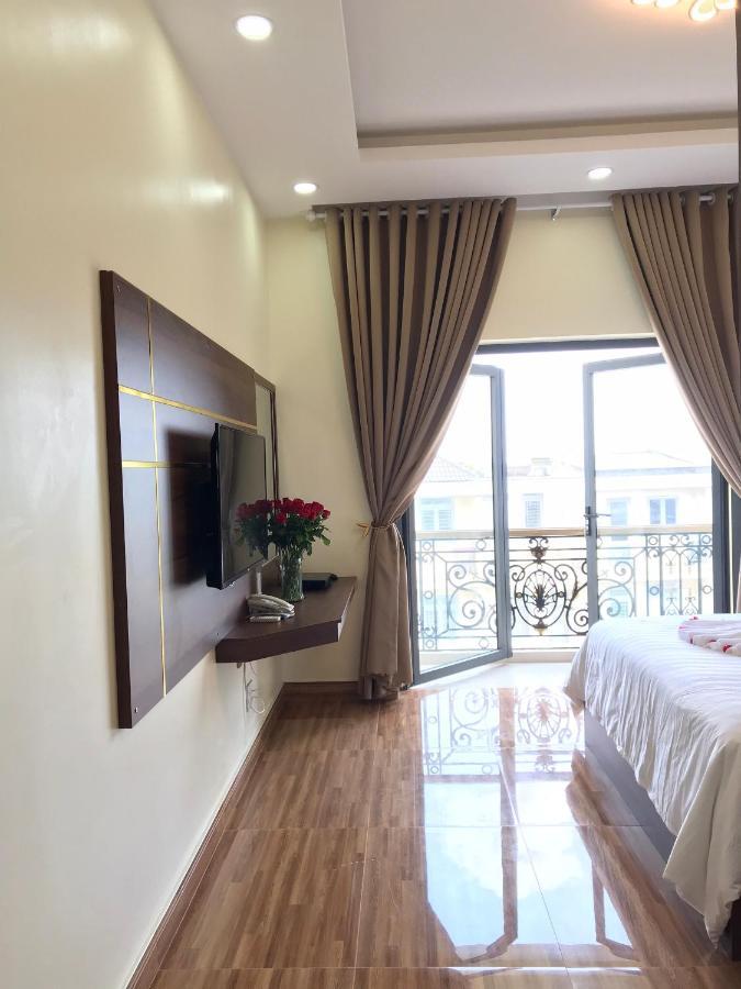 Winston Riverside Hotel 3*